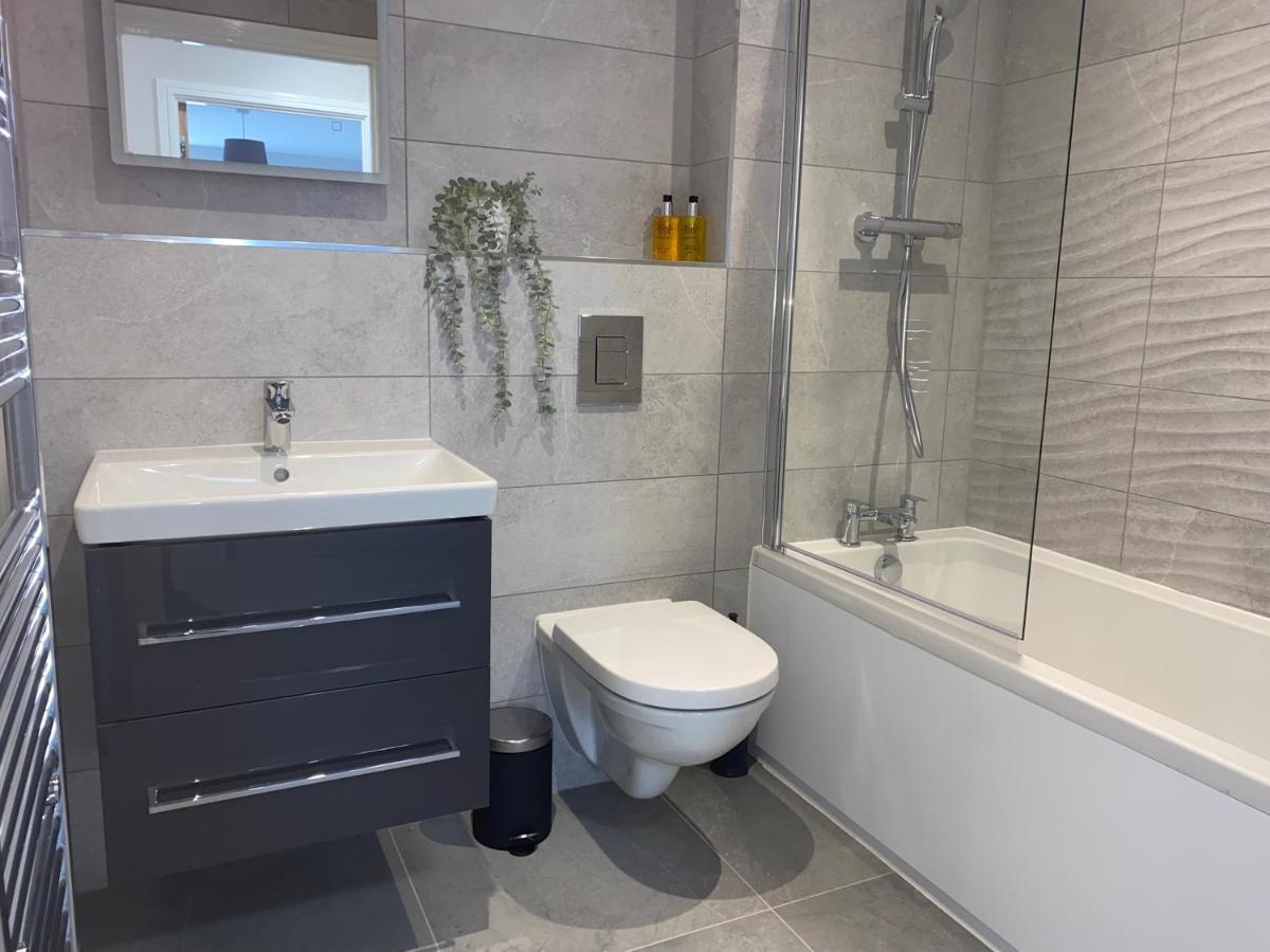Roomotel - Oakview Moseley 伯明翰 外观 照片