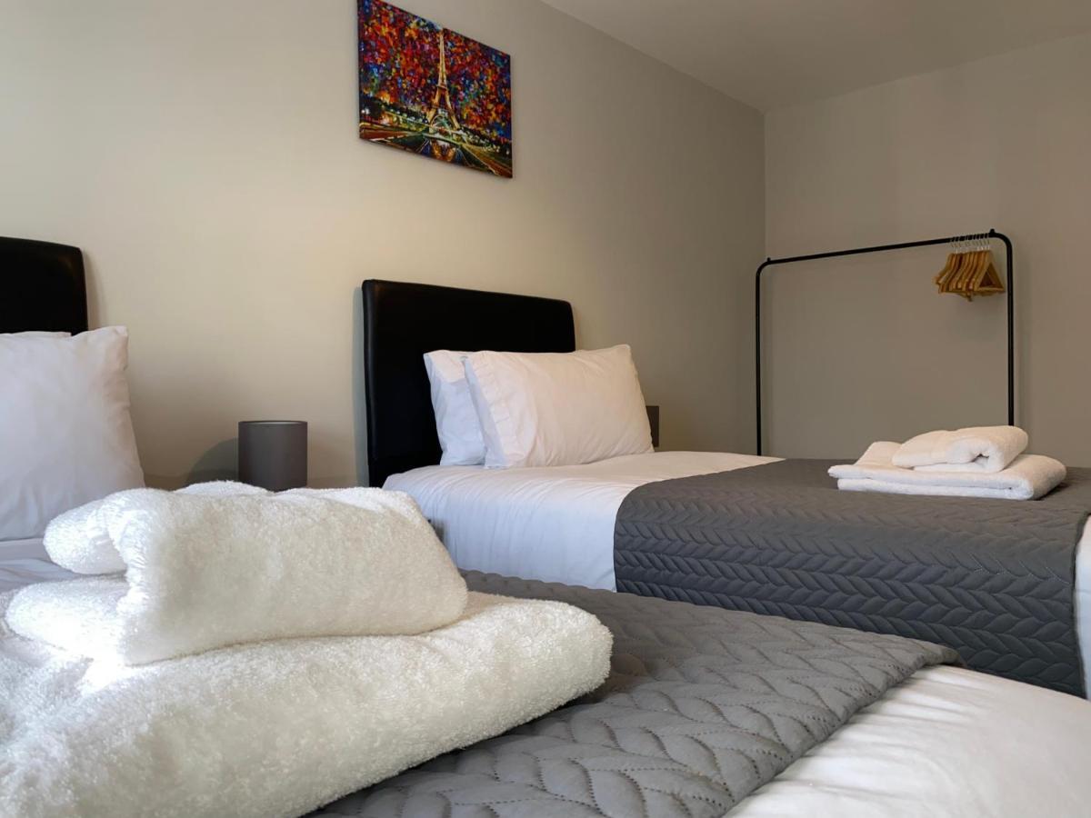 Roomotel - Oakview Moseley 伯明翰 外观 照片