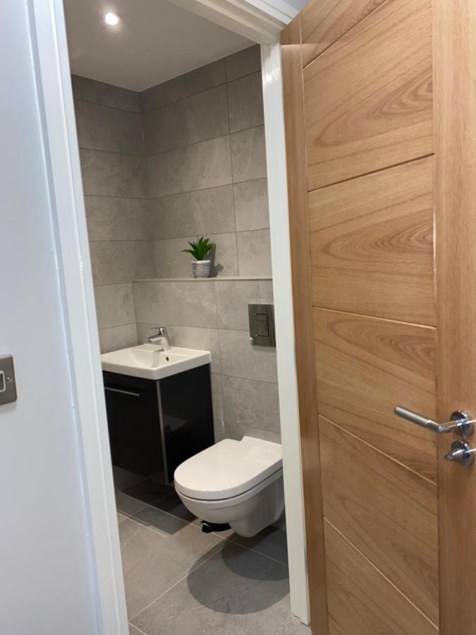 Roomotel - Oakview Moseley 伯明翰 外观 照片